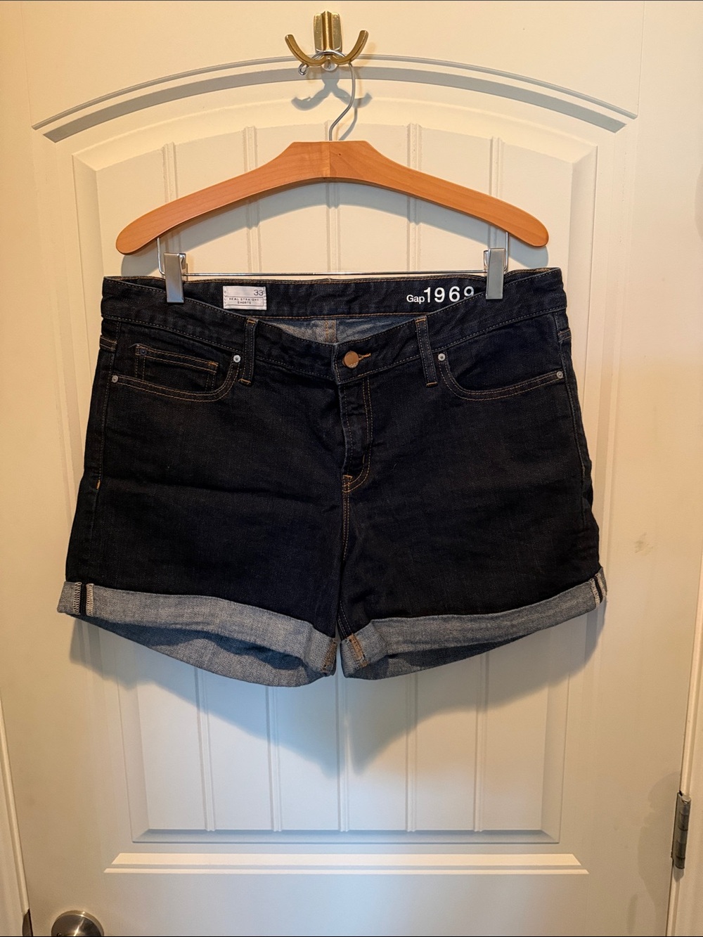 GAP Black Rolled Cuff Denim Shorts